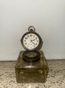 Encrier pendule en cristal avec montre à gousset MAPPIN & WEBB