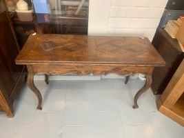 table de jeux 19ème siècle