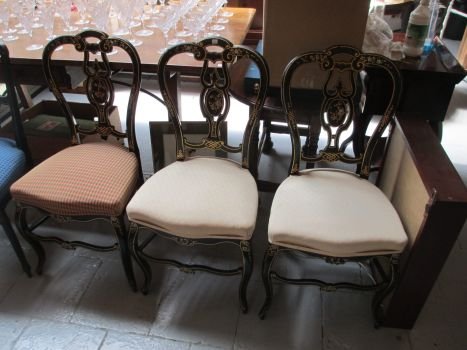 3 chaises