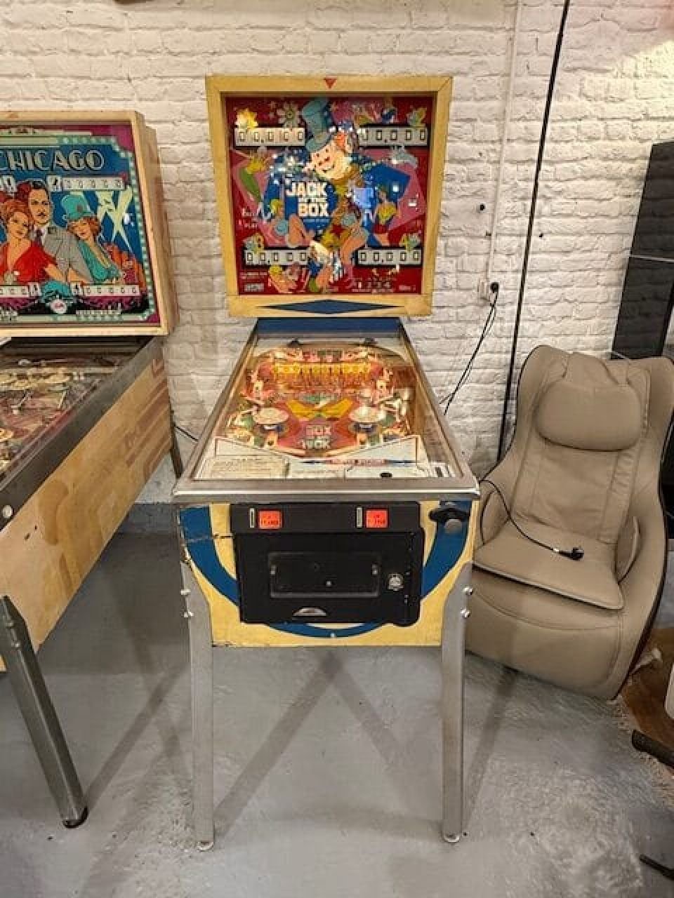 Flipper mécanique Gottlieb Jack in the Box