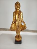 Bouddha en bois doré