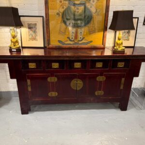 Buffet asiatique rouge