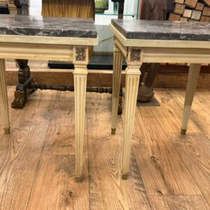 Paire de table de chevet