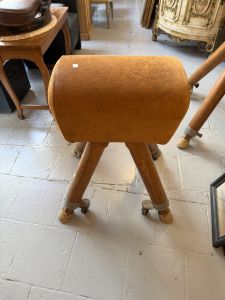 Authentique Bock ou cheval de saut, petit modèle.