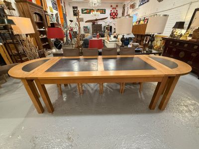 Grande table à manger en chêne et plaque de schiste