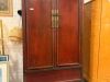 Grand meuble asiatique rouge