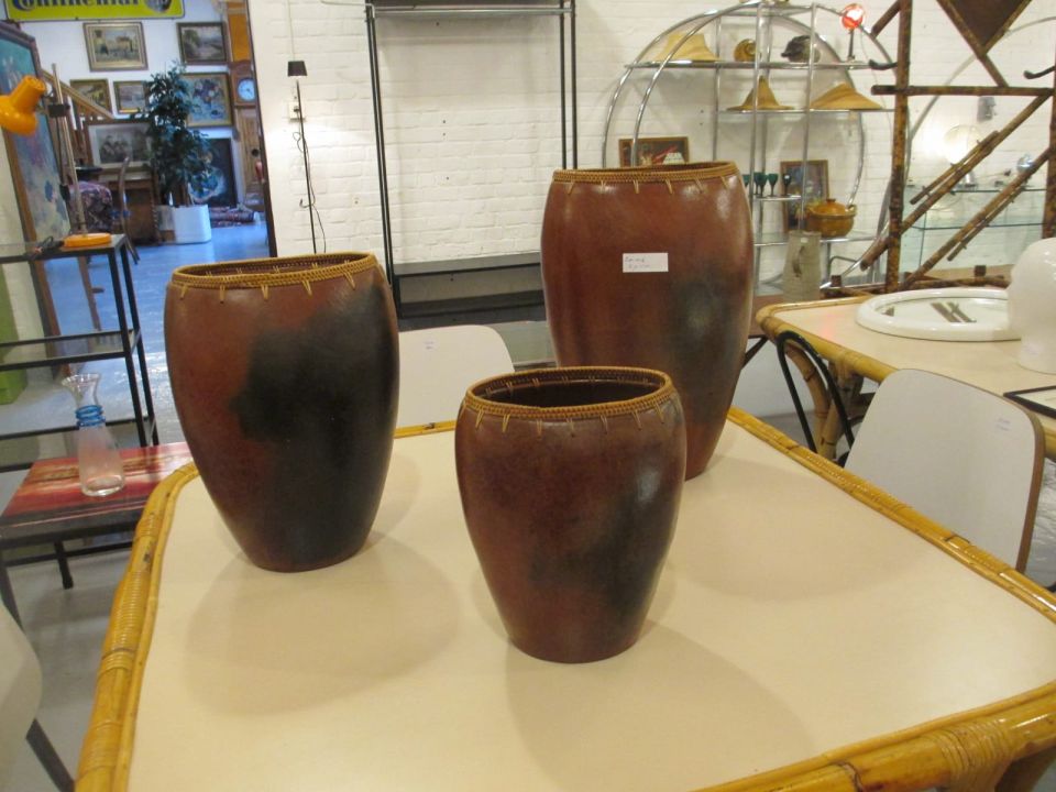 Vases en terre cuite