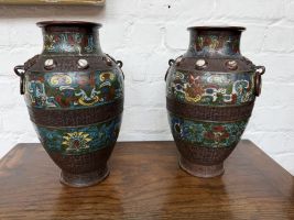 Paire de vases cloisonnés