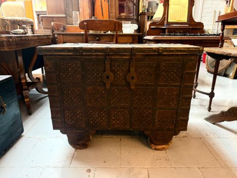 Coffre à roulettes début 20ème