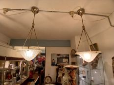 Paire de suspensions art déco