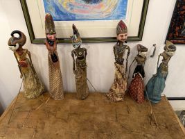 Lot de 6 marionnettes traditionnelles indonésiennes (Wayang Golek)